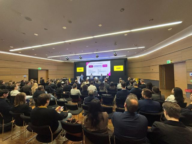 Photo from Privacy and Governance of AI Agents at Work